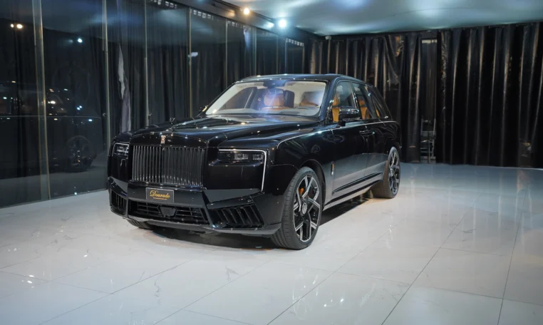 Rolls Royce Cullinan Black Badge Kit for sale in Dubai