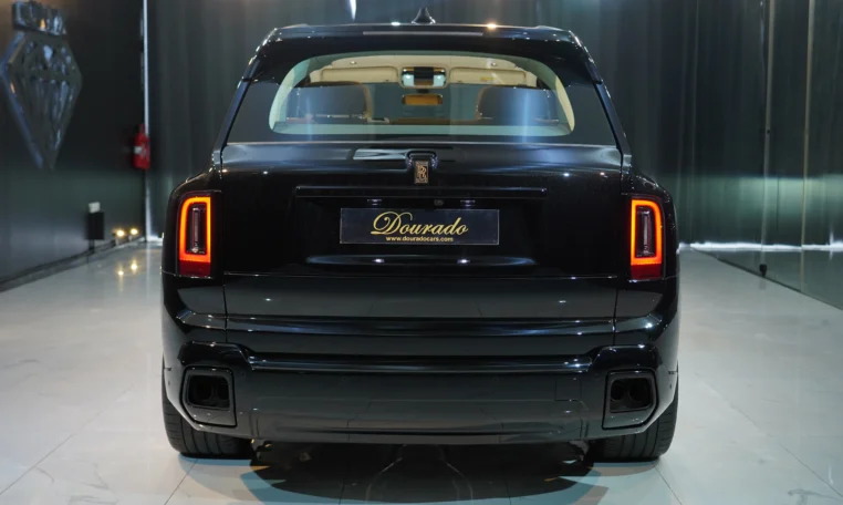Rolls Royce Cullinan Black Badge Kit for sale in Dubai