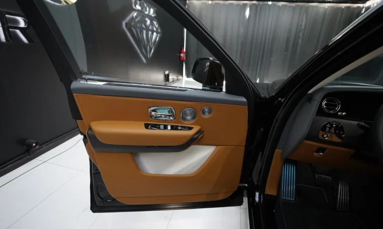 Rolls Royce Cullinan Black Badge Kit for sale in Dubai