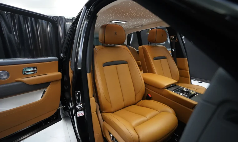 Rolls Royce Cullinan Black Badge Kit for sale in Dubai