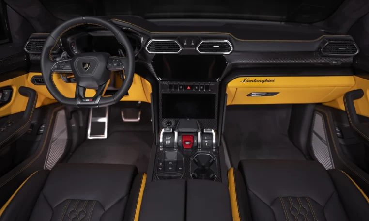 Lamborghini Urus S for sale in Dubai in Dubai