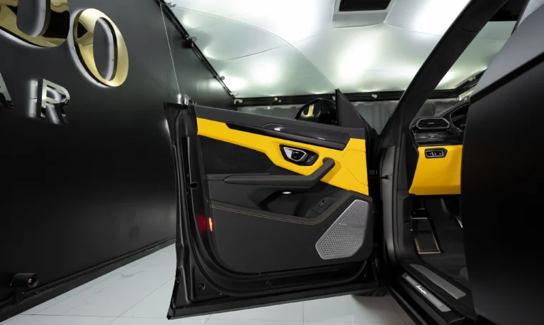 Lamborghini Urus S for sale in Dubai in Dubai